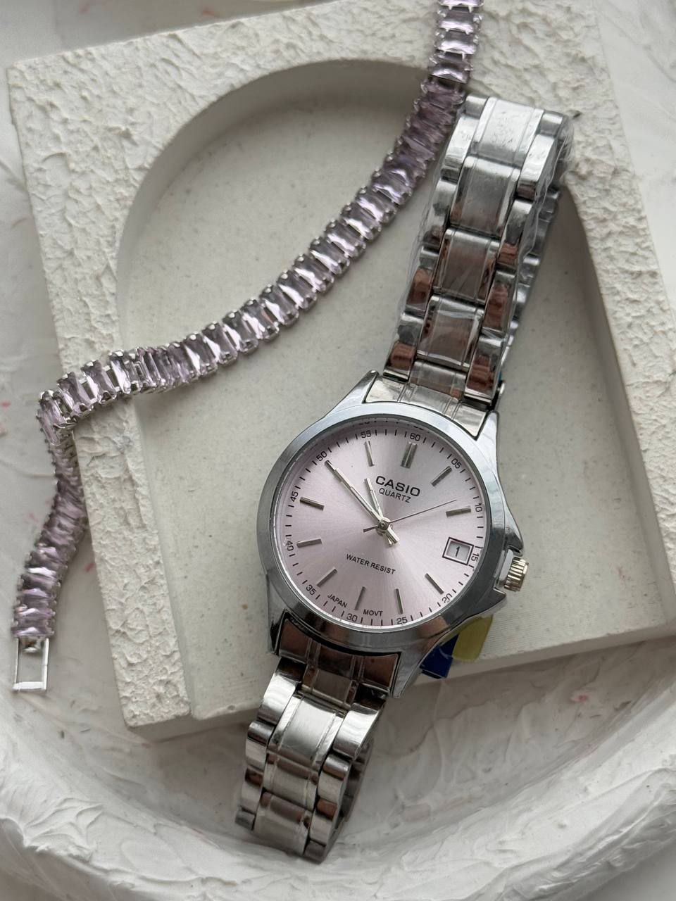 ساعت کاسیو صفحه صورتی