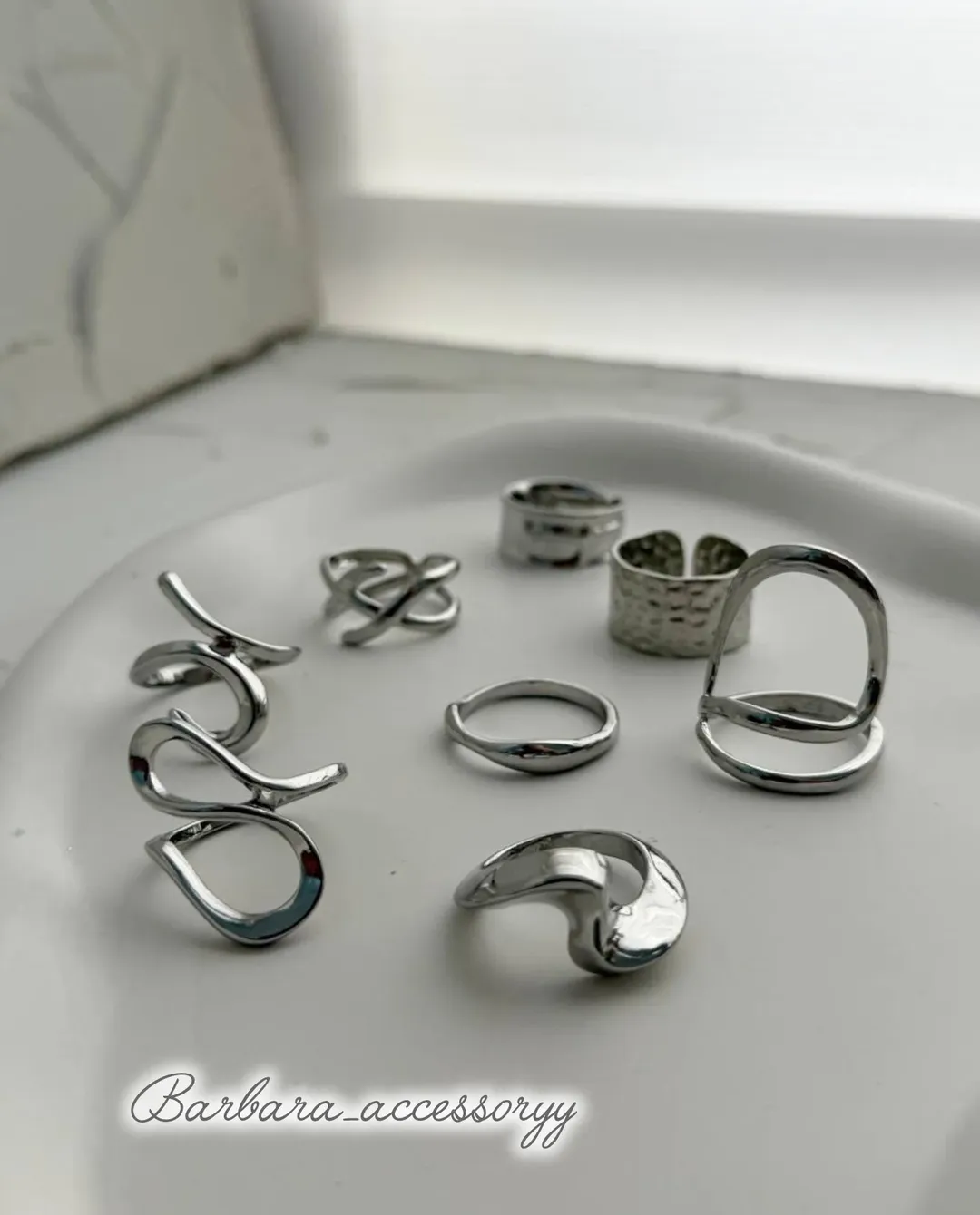 پک انگشتر مینیمال باربارا