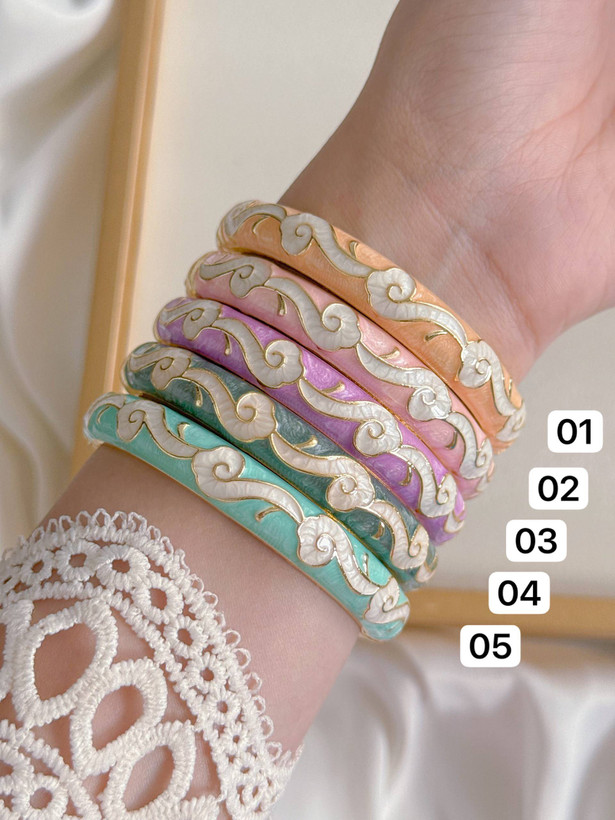 کالکشن بنگل میناکاری مدل ابرو بادی کد B058